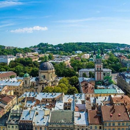 Two-bedroom on Lesi Ukrainky Lwów Zewnętrze zdjęcie