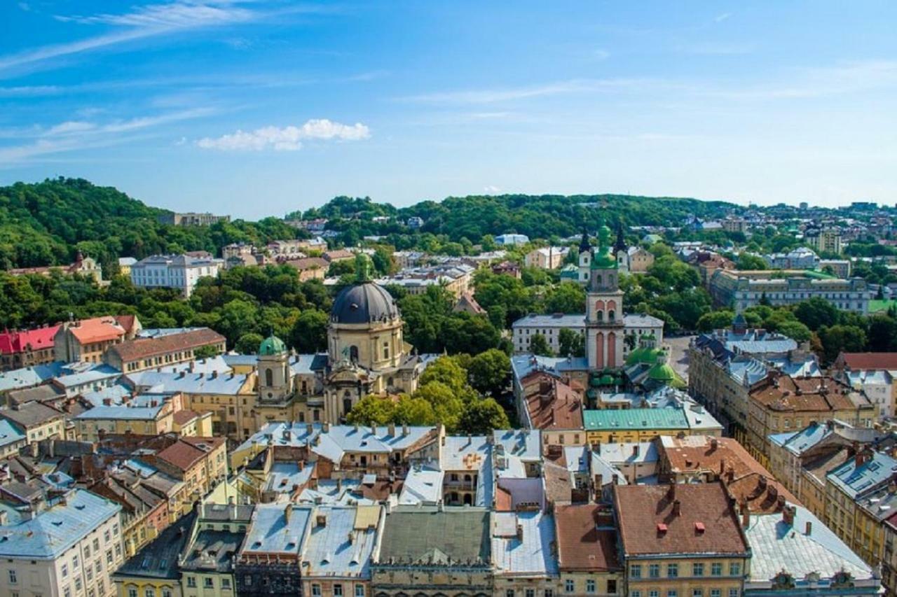 Two-bedroom on Lesi Ukrainky Lwów Zewnętrze zdjęcie